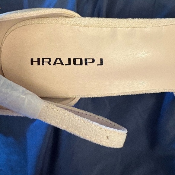 NEW-2025 Cream Suede 
Platform dress 4 in heels - Picture 7 of 7